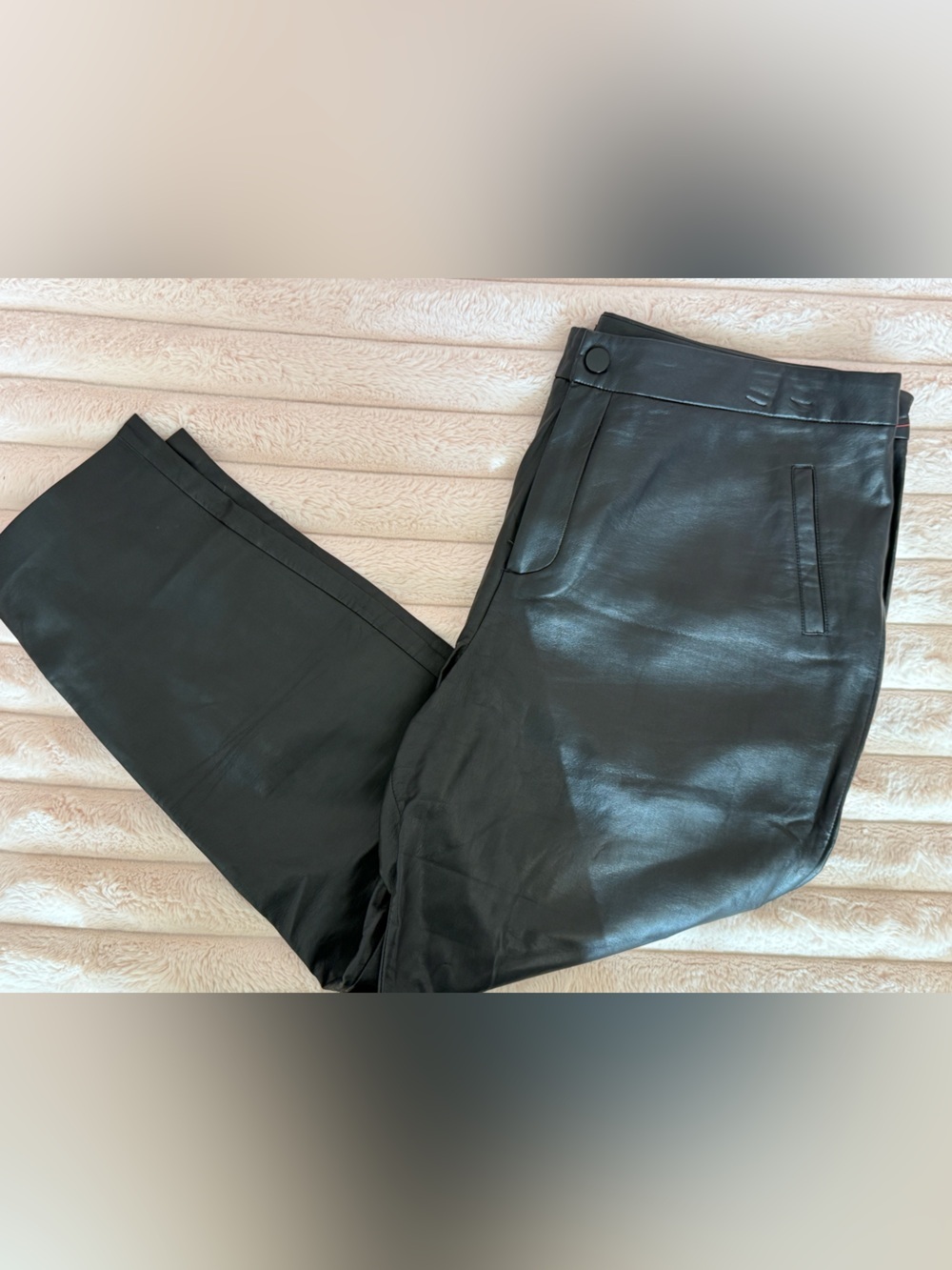 ELOQUII Black Faux Leather‎ Tapered Ankle Pants High Rise Seam Detail Size 18
